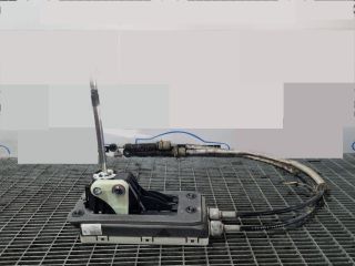 bontott MINI COUNTRYMAN Váltó Kulissza