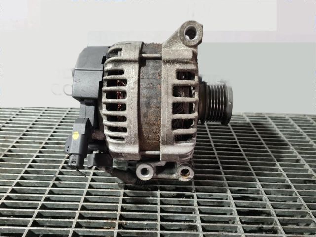 bontott MINI COUNTRYMAN Generátor