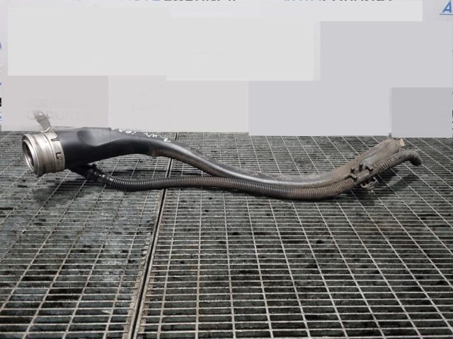 bontott MINI COUNTRYMAN Tankbetöltő Cső (Fém)