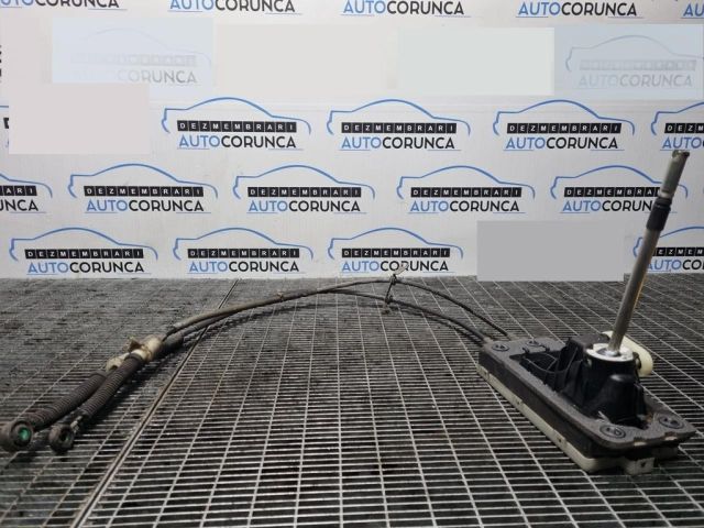 bontott MINI COUNTRYMAN Váltó Kulissza