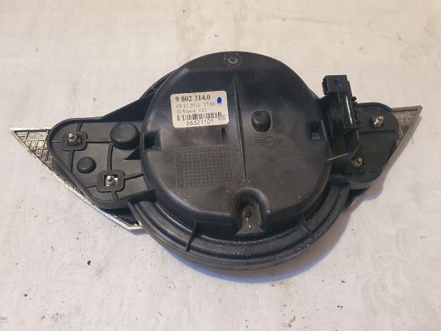 bontott MINI COUNTRYMAN Csomagtérajtó Kilincs