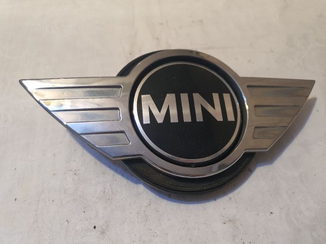 bontott MINI COUNTRYMAN Csomagtérajtó Kilincs