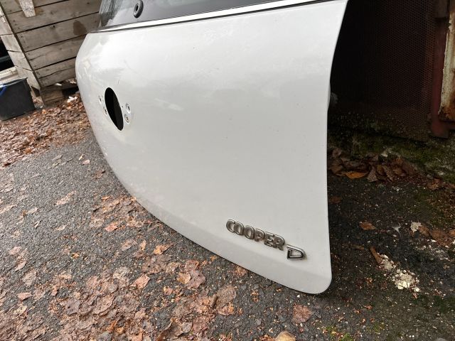 bontott MINI COUNTRYMAN Csomagtérajtó (Részeivel)