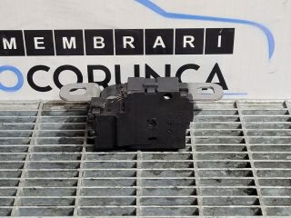 bontott MINI COUNTRYMAN Csomagtérajtó Zárszerkezet