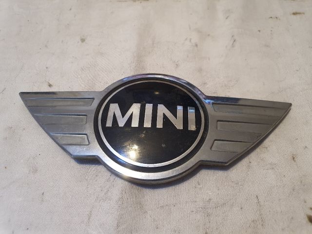 bontott MINI COUNTRYMAN Első Embléma