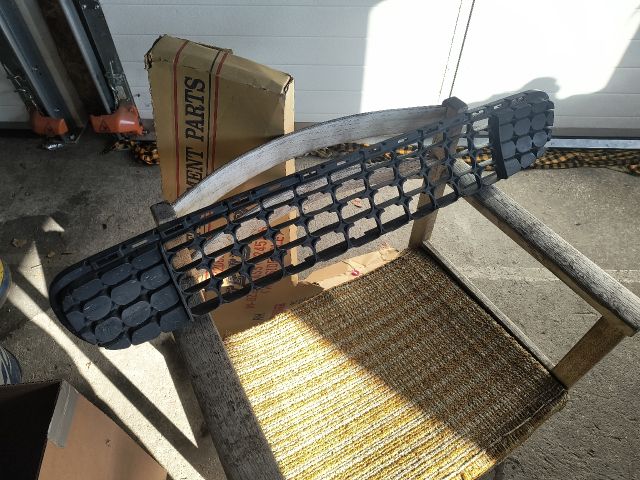 bontott MINI COUNTRYMAN Első Lökhárító (Üresen)