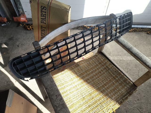 bontott MINI COUNTRYMAN Első Lökhárító (Üresen)