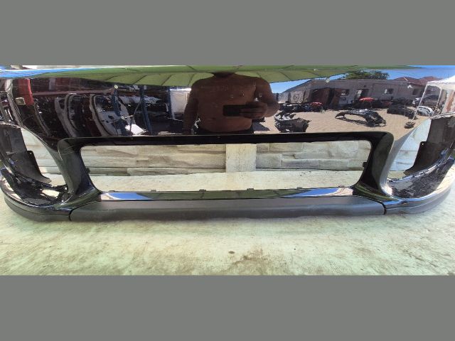 bontott MINI COUNTRYMAN Első Lökhárító (Üresen)