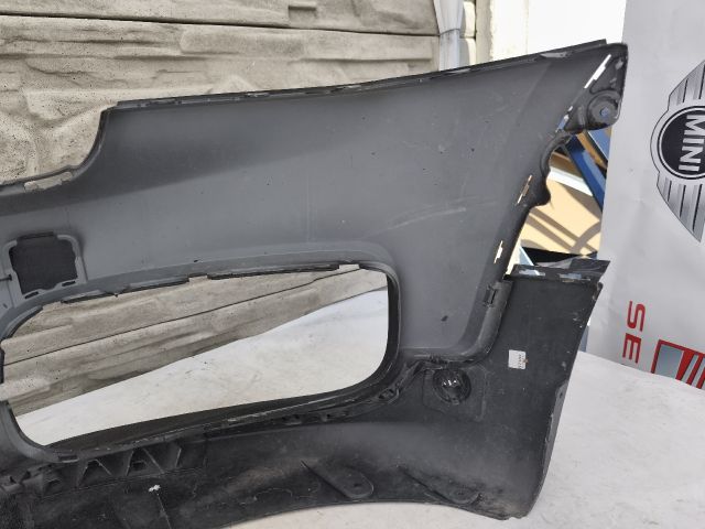 bontott MINI COUNTRYMAN Első Lökhárító (Üresen)