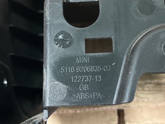 bontott MINI COUNTRYMAN Fűtéskapcsoló (digit klímás)