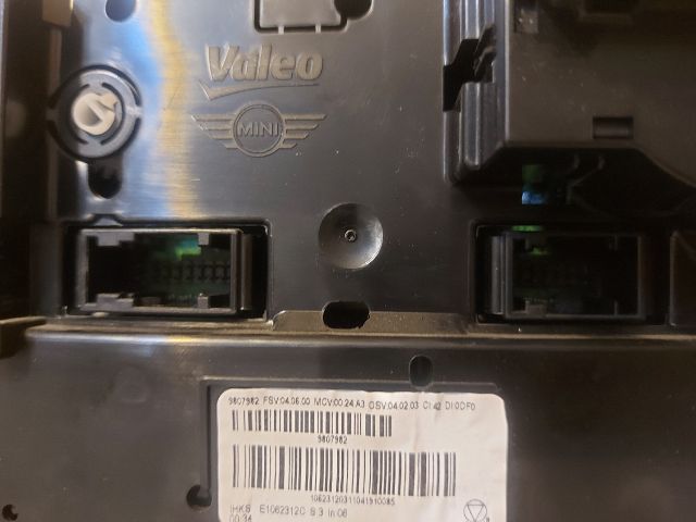 bontott MINI COUNTRYMAN Fűtéskapcsoló (manuális klímás)