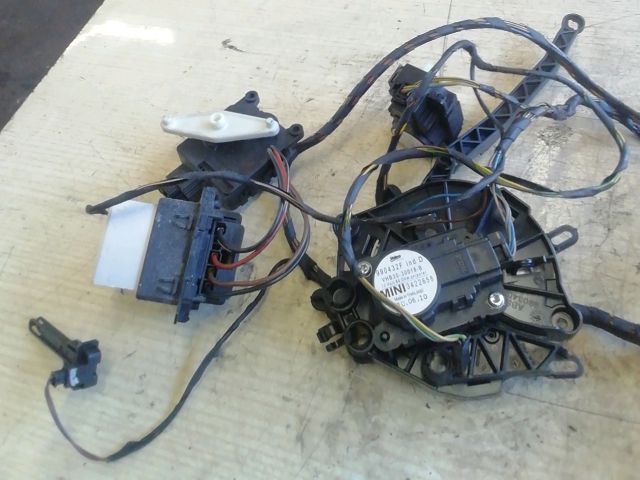 bontott MINI COUNTRYMAN Fűtőmotor (Klímás)