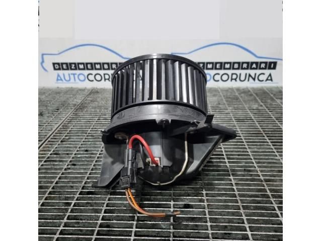 bontott MINI COUNTRYMAN Fűtőmotor (Klímás)