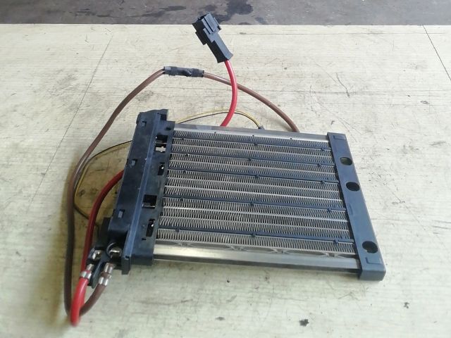 bontott MINI COUNTRYMAN Fűtőradiátor (Elektromos)