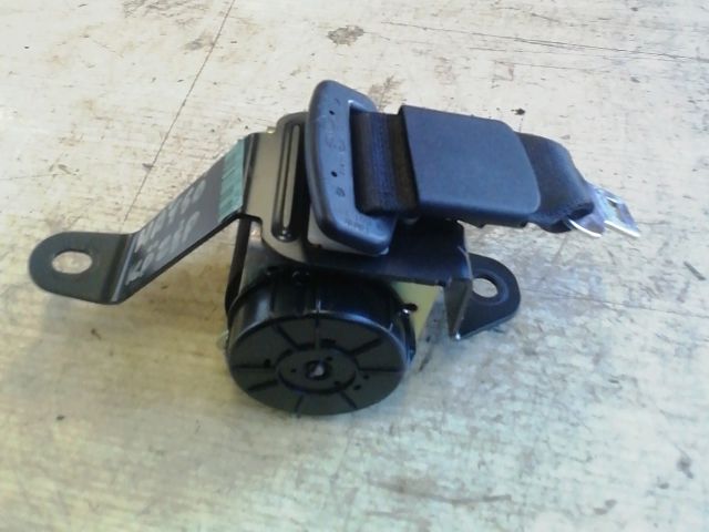 bontott MINI COUNTRYMAN Hátsó középső Biztonsági Öv