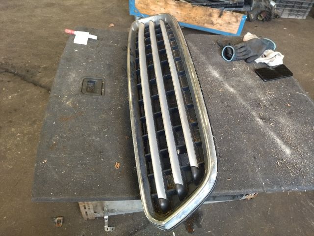 bontott MINI COUNTRYMAN Hűtőrács