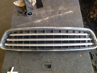 bontott MINI COUNTRYMAN Hűtőrács