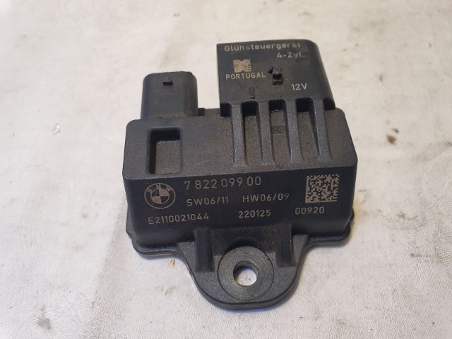 bontott MINI COUNTRYMAN Izzító Relé