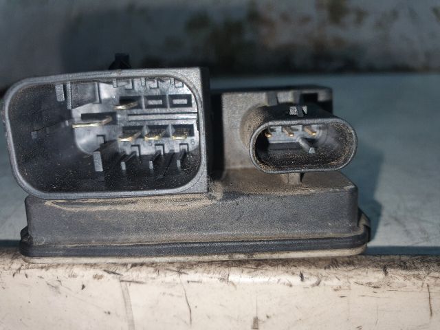 bontott MINI COUNTRYMAN Izzító Relé