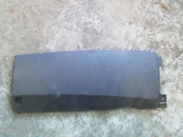 bontott MINI COUNTRYMAN Jobb Alsó Műszerfal Burkolat