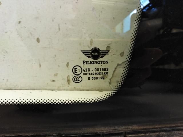 bontott MINI COUNTRYMAN Jobb C Oszlop Oldalablak Üveg