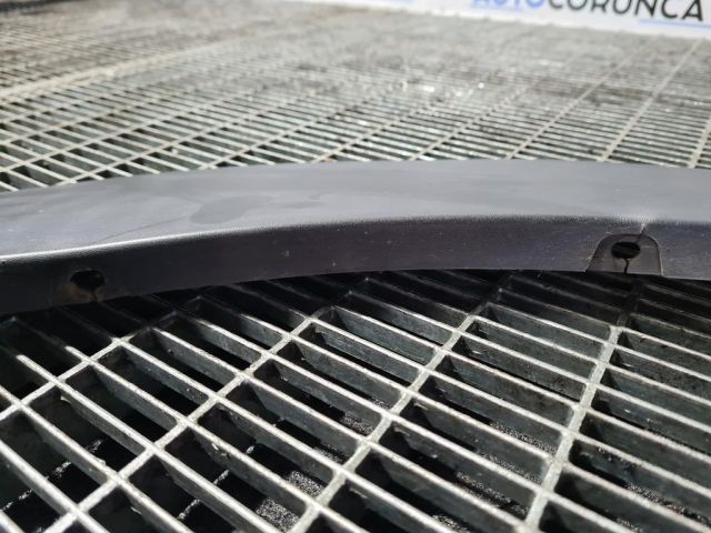 bontott MINI COUNTRYMAN Jobb első Sárvédő Szélesítő