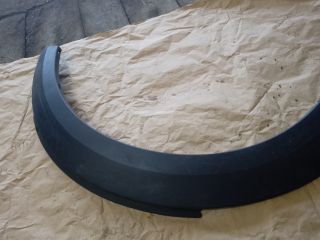 bontott MINI COUNTRYMAN Jobb első Sárvédő Szélesítő