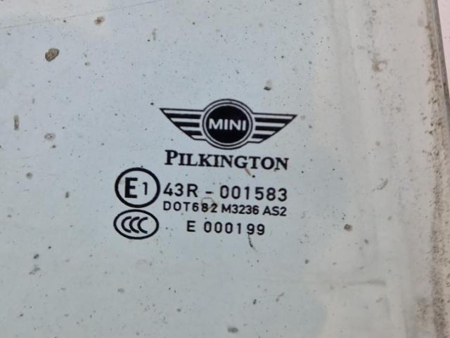 bontott MINI COUNTRYMAN Jobb hátsó Ablak
