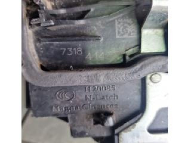 bontott MINI COUNTRYMAN Jobb hátsó Ajtózár