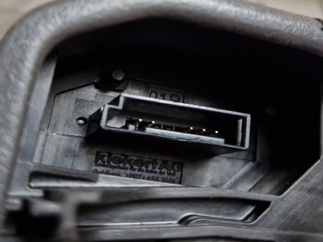 bontott MINI COUNTRYMAN Jobb hátsó Ajtózár