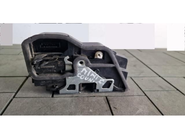 bontott MINI COUNTRYMAN Jobb hátsó Ajtózár