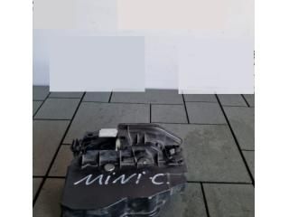 bontott MINI COUNTRYMAN Jobb hátsó Ajtózár