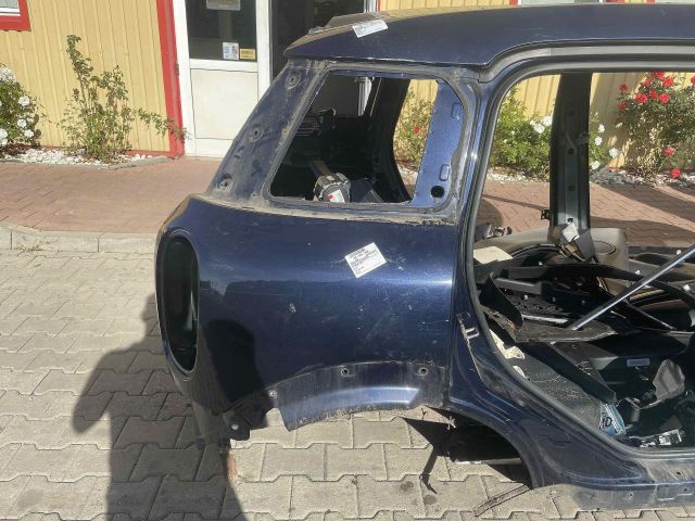 bontott MINI COUNTRYMAN Jobb hátsó Sárvédő