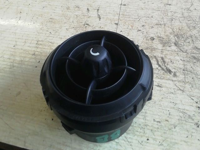 bontott MINI COUNTRYMAN Középső Bal Szellőző