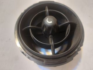 bontott MINI COUNTRYMAN Középső Szellőző