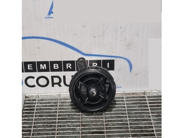 bontott MINI COUNTRYMAN Középső Szellőző