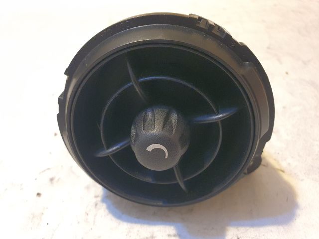 bontott MINI COUNTRYMAN Középső Szellőző