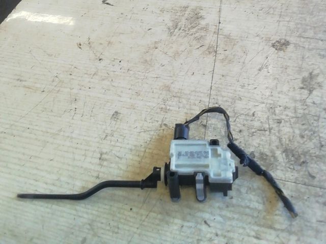 bontott MINI COUNTRYMAN Központizár Motor Tankajtó