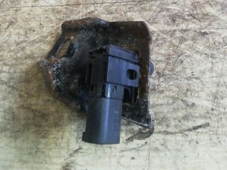 bontott MINI COUNTRYMAN Motorháztető Nyitás Érzékelő