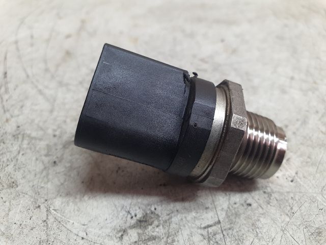 bontott MINI COUNTRYMAN Nyomásszabályzó Szelep