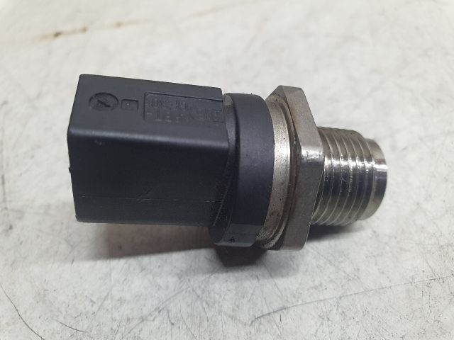 bontott MINI COUNTRYMAN Nyomásszabályzó Szelep