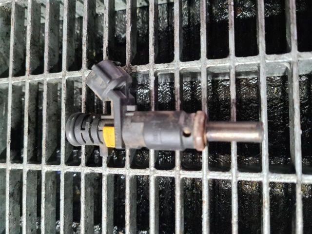 bontott MINI COUNTRYMAN Porlasztó (1 db)