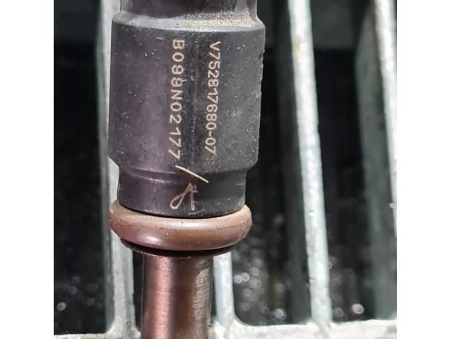 bontott MINI COUNTRYMAN Porlasztó (1 db)