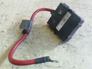 bontott MINI COUNTRYMAN Pozitív Kábel Elosztó