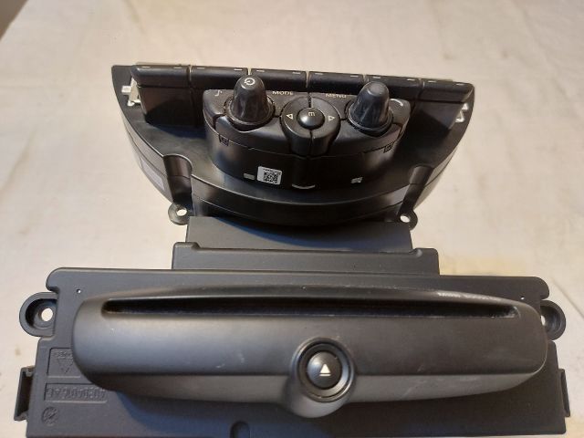 bontott MINI COUNTRYMAN Rádió / CD