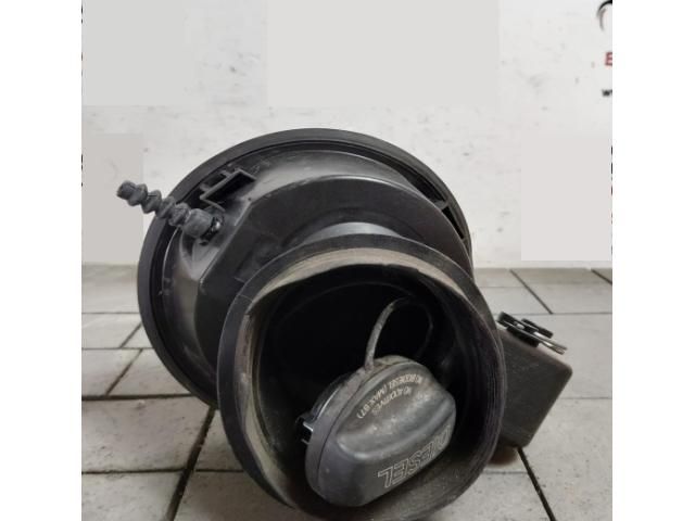 bontott MINI COUNTRYMAN Tankajtó