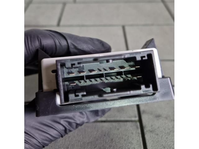 bontott MINI COUNTRYMAN Üzemanyag Befecskendező Vezérlő