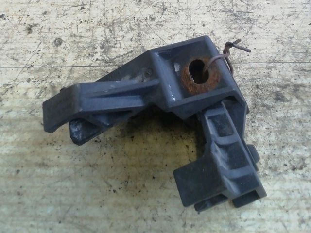 bontott MINI COUNTRYMAN Vízhűtő Radiátor Tartó