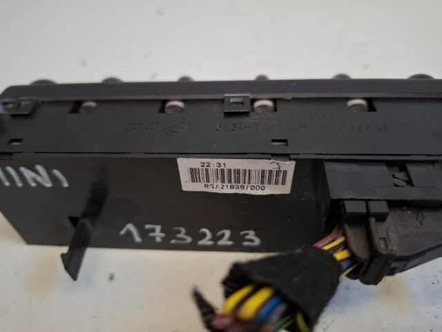 bontott MINI HATCHBACK Ablakemelő Kapcsoló (Pozíciófüggetlen)