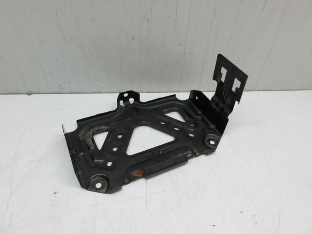 bontott MINI HATCHBACK Akkumulátor Tartó